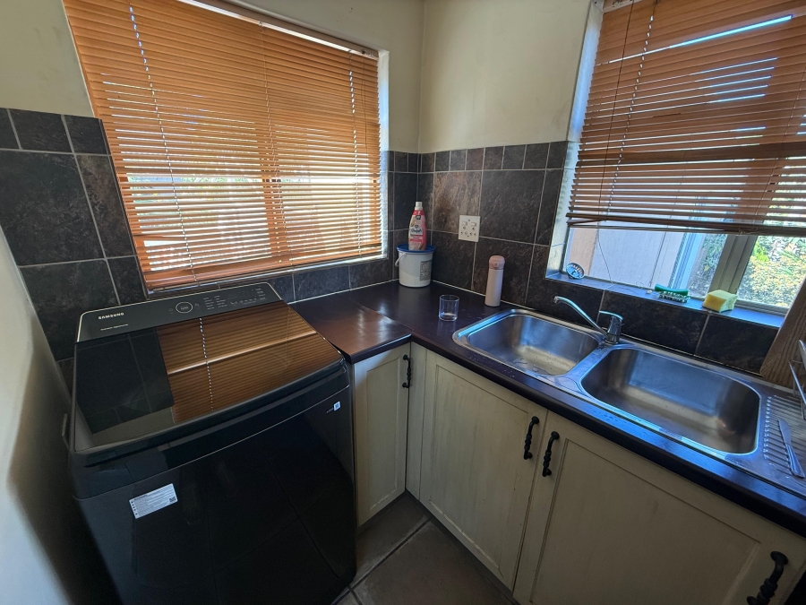 3 Bedroom Property for Sale in Paglande Western Cape